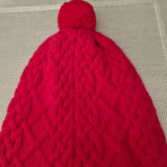 POLO BY RALPH LAUREN PRE-LOVED AUTHENTIC FUCHSIA COLOR CABLE KNIT GIRL’S HAT - Picture 7 of 10
